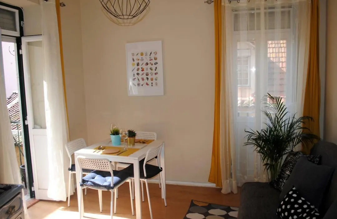 Charming City Centre Apartment-1